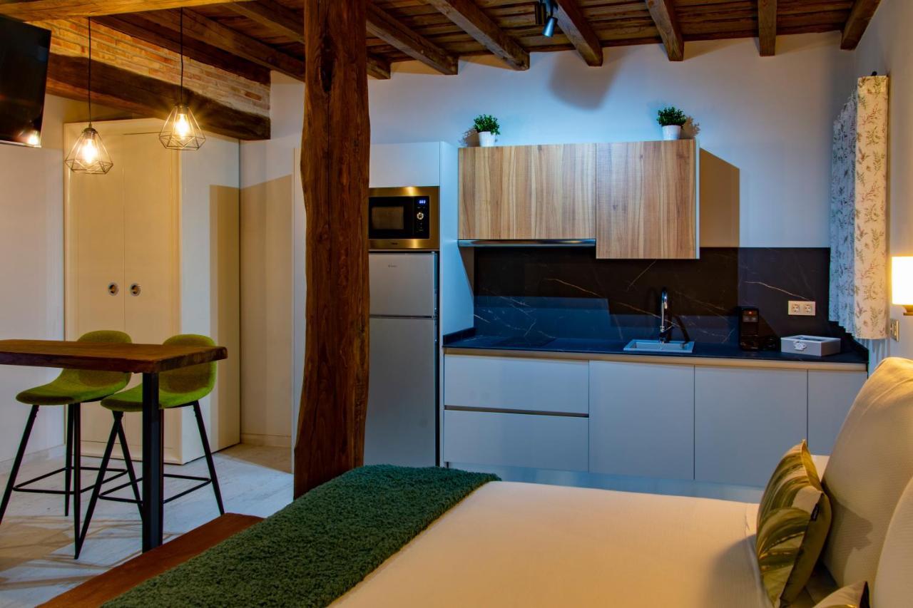 Apartamentos Cano Las Parras Hervás Екстериор снимка